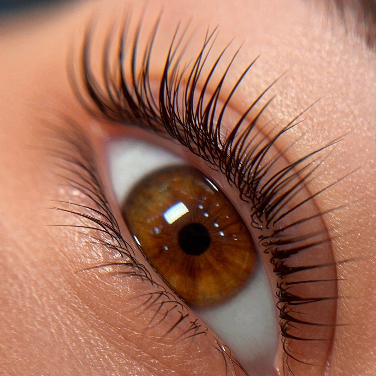 Eyelash Lifting